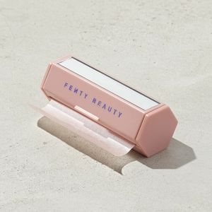 FENTY INVISIMATTE BLOTTING PAPER